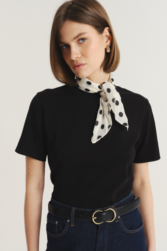 Czarny bawełniany t-shirt