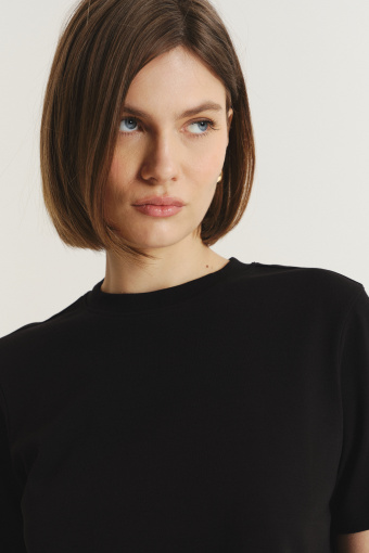 Czarny bawełniany t-shirt