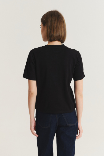 Czarny bawełniany t-shirt