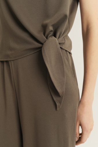 Stylowy top w kolorze khaki