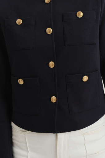 Elegancki krótki żakiet w granatowym kolorze