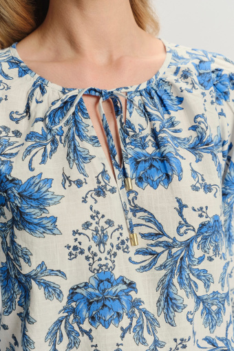 Bluzka z rękawem 3/4 i nadrukiem w kwiaty