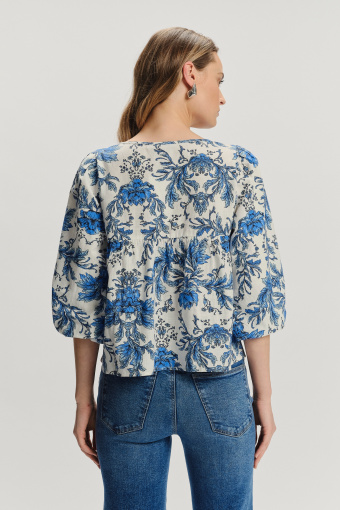 Bluzka z rękawem 3/4 i nadrukiem w kwiaty