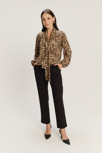 Stylowa wiskozowa bluzka z printem animal Stylowa wiskozowa bluzka z printem animal