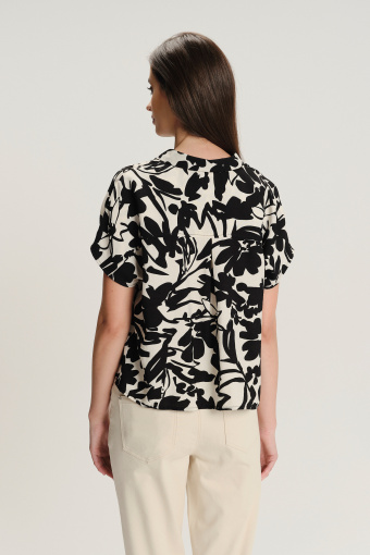 Koszula z kwiatowym nadrukiem krótki rękaw Koszula z kwiatowym nadrukiem krótki rękaw