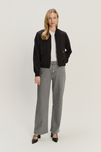 Casualowa bluza w kolorze czarnym 