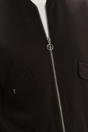 Casualowa bluza w kolorze czarnym 