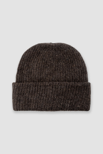 Czapka beanie w czekoladowym kolorze