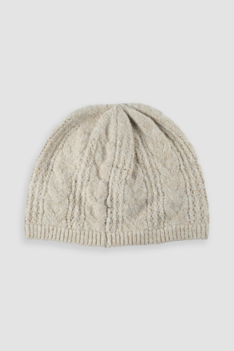 Kremowa czapka ze strukturą