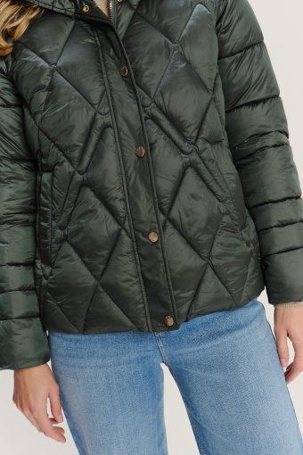 Ciemnozielona pikowana kurtka z kołnierzem 