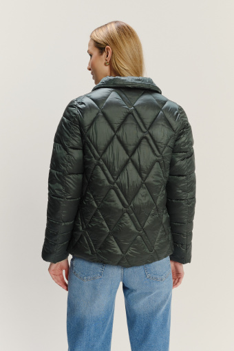 Ciemnozielona pikowana kurtka z kołnierzem 