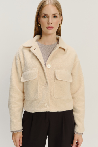 Kremowa krótka kurtka z kołnierzykiem