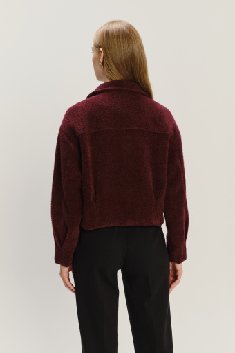 Burgundowa krótka kurtka o luźnym fasonie