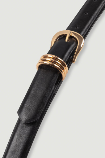 Klasyczny czarny pasek ze złotą klamrą