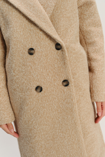 Efektowny dwurzędowy  płaszcz jasny beż