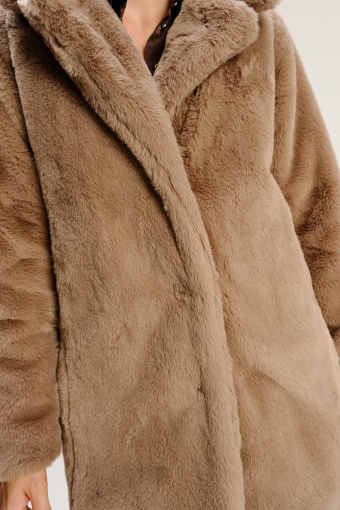 Luźny miękki płaszcz w kolorze coffee