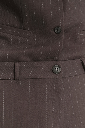 Eleganckie spodnie w subtelne prążki