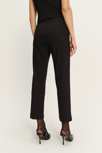 Klasyczne czarne cygaretki