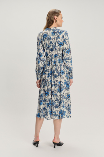 Sukienka midi w niebieskie kwiaty