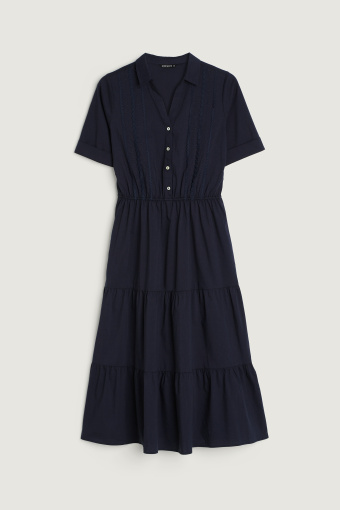 Ciemnogranatowa sukienka midi z ozdobną falbaną