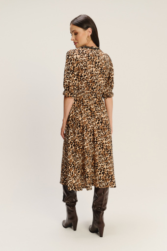 Stylowa sukienka midi z rękawem do łokcia print animal