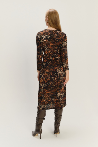 Sukienka midi z paskiem w talii nadruk animal