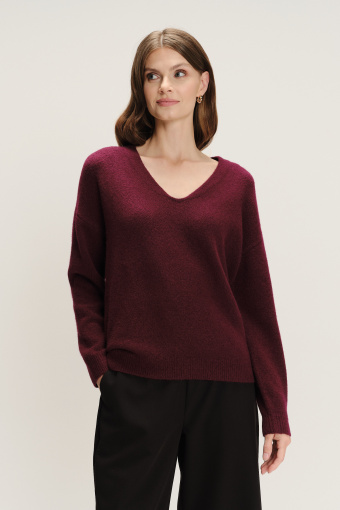 Burgundowy sweter o luźnym fasonie