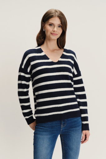 Luźny sweter w kontrastowe paski z dekoltem w V 