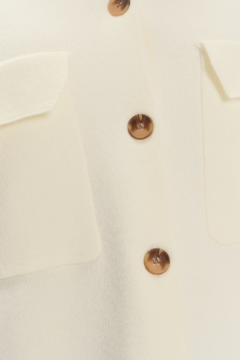 Kremowy kardigan z efektownym kołnierzykiem Kremowy kardigan z efektownym kołnierzykiem