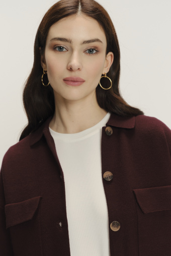 Burgundowy kardigan z zapięciem na guziki Burgundowy kardigan z zapięciem na guziki