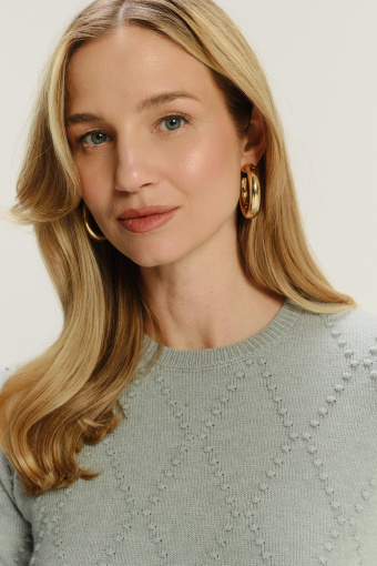 Miętowy sweter z krótkim rękawem