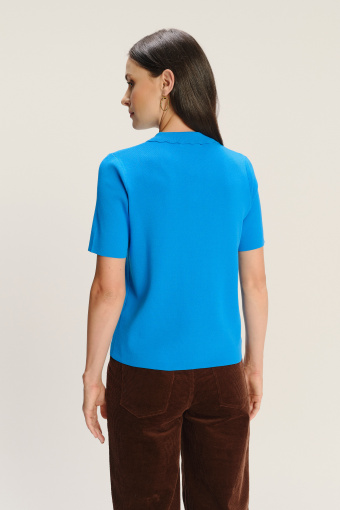 Niebieska koszulka typu polo Niebieska koszulka typu polo