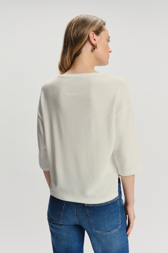 Kremowy top z rękawem 3/4