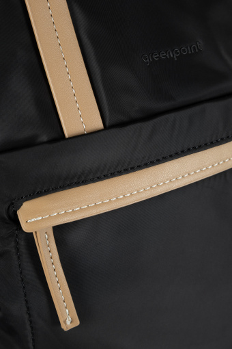 Czarny uniwersalny plecak z beżowymi dodatkami