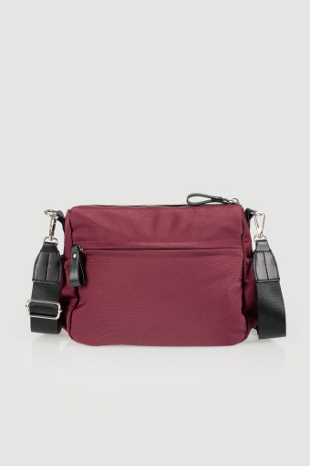 Materiałowa listonoszka w kolorze bordo