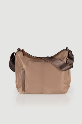 Praktyczna torebka  beżowym kolorze