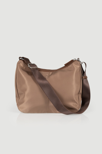 Praktyczna torebka  beżowym kolorze