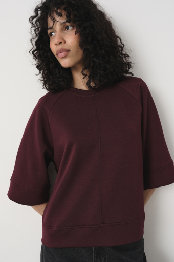 Bordowa bluza oversize