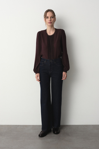 Ciemnogranatowe jeansy wide leg