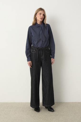 Czarne jeansowe spodnie wide leg