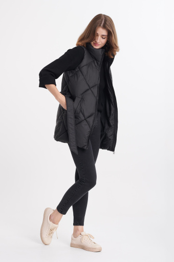 Pikowana kamizelka, czarna Pikowana kamizelka, czarna