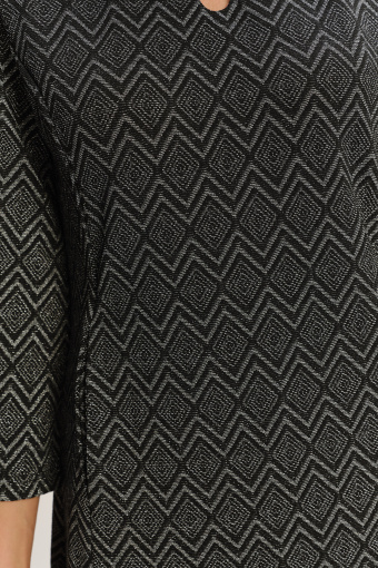 Klasyczna printowana sukienka z rękawem 3/4