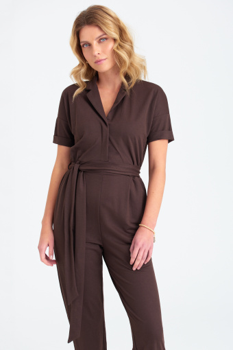 Stylowy kombinezon z wiązanym paskiem, ciemny brąz