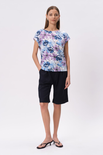 Kobiecy top w fioletowo-niebieskie kwiaty
