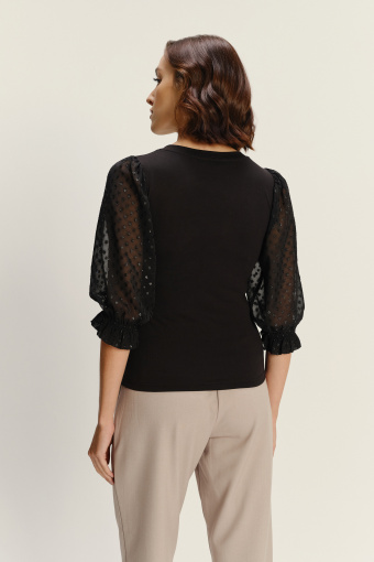 Efektowny top z bufiastymi rękawami i dekoltem w V