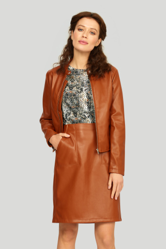 Krótki żakiet z ekologicznej skóry, jasny brąz