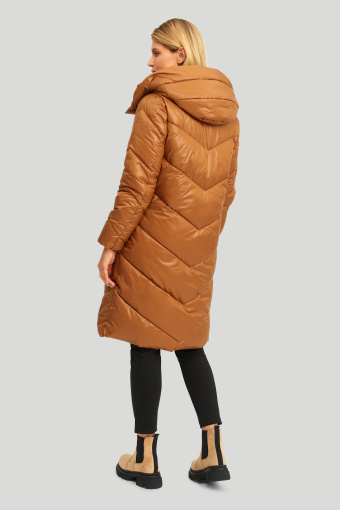 Pikowana kurtka w kolorze karmelu