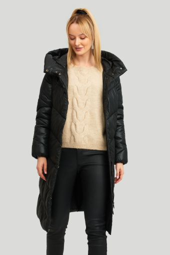 Kurtka pikowana z kapturem