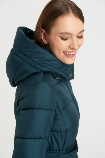 Długa ciemnozielona kurtka