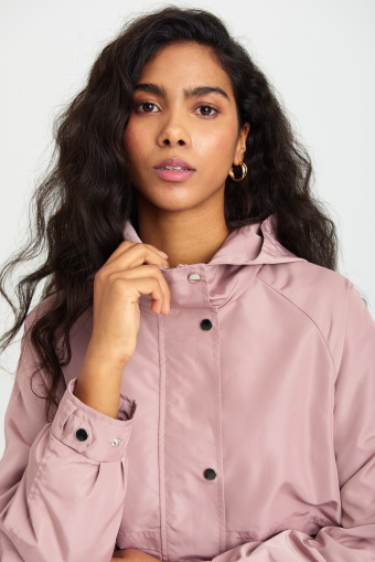 Kurtka przeciwdeszczowa, jasny róż